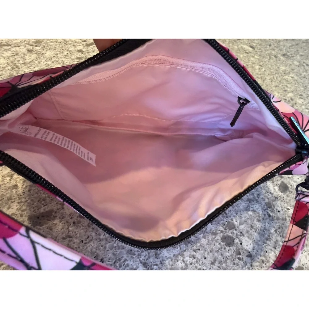 JuJuBe Be Quick Heartbreak Pink/Black Wristlet Clutch Organizer Travel Bag